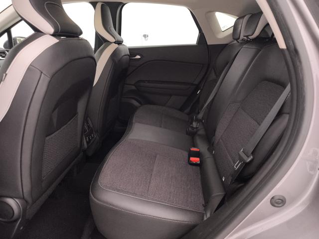 RENAULT CAPTUR 1.6 E-TECH HYBRID TECHNO FAST TR - foto 21