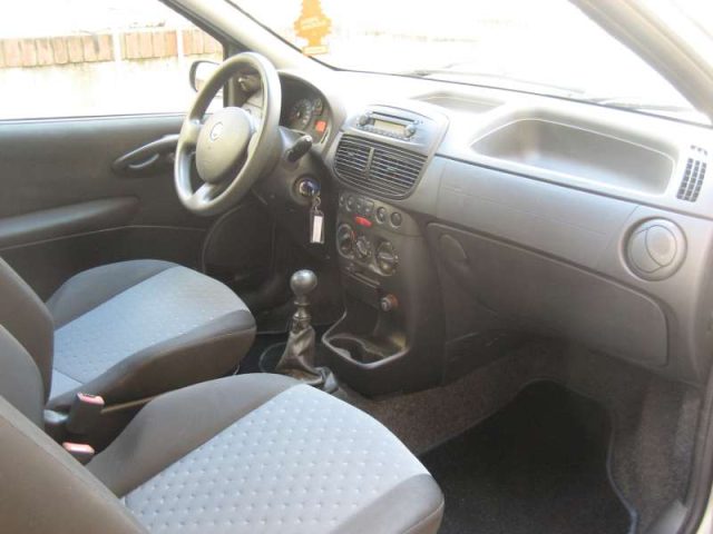 FIAT PUNTO 1.2 3 PORTE ACTIVE - foto 9
