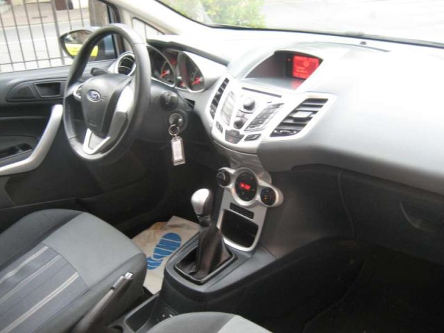 FORD FIESTA 1.2 82 CV  5 PORTE TITANIUM - foto 5