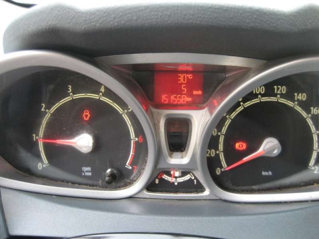 FORD FIESTA 1.2 82 CV  5 PORTE TITANIUM - foto 8