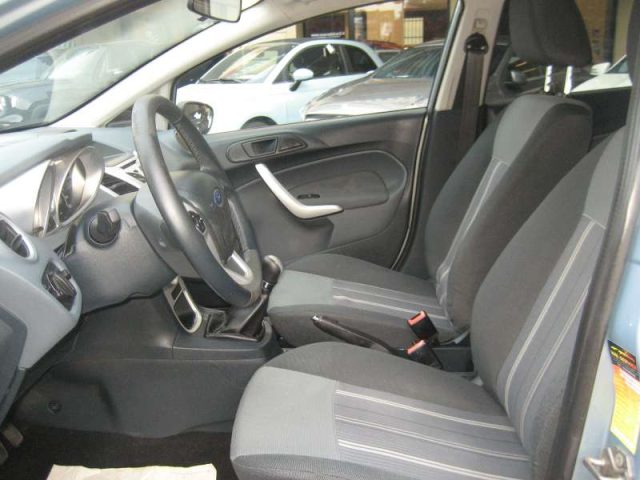 FORD FIESTA 1.2 82 CV  5 PORTE TITANIUM - foto 12
