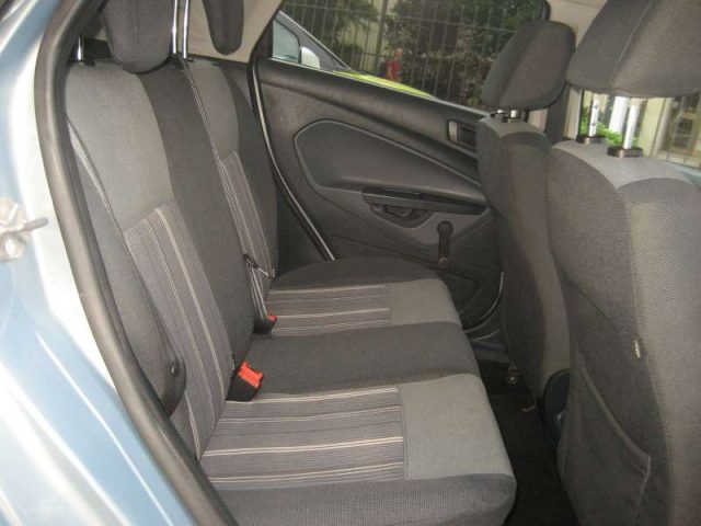 FORD FIESTA 1.2 82 CV  5 PORTE TITANIUM - foto 13