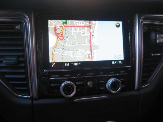 PORSCHE MACAN 3.0 DIESEL S - foto 6