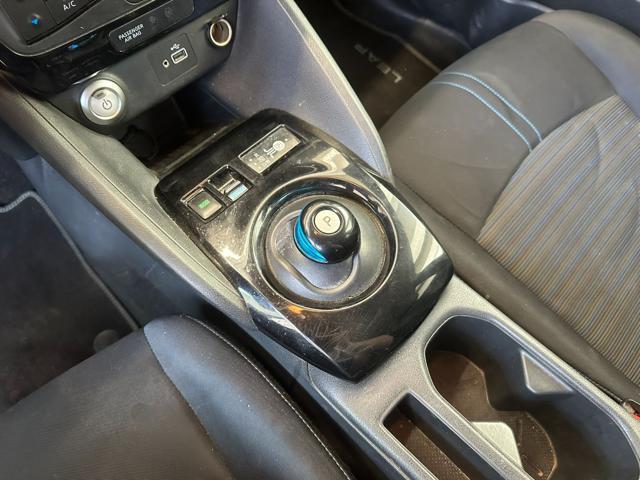 NISSAN LEAF ACENTA 40 KWH - foto 18
