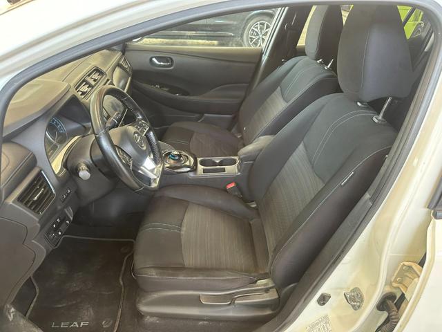 NISSAN LEAF ACENTA 40 KWH - foto 12