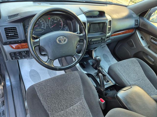 TOYOTA LAND CRUISER 3.0 D-4D 16V CAT 5 PORTE SOL AUT - foto 19