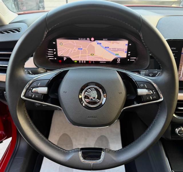 SKODA KAMIQ 1.0 TSI 110 CV DSG DARK SHADE UN - foto 12