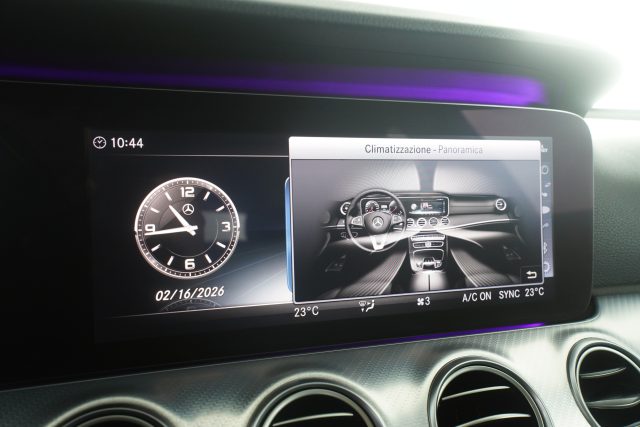 MERCEDES-BENZ CLA SSE E E 200D S.W. AUTO BUSINESS  - foto 10