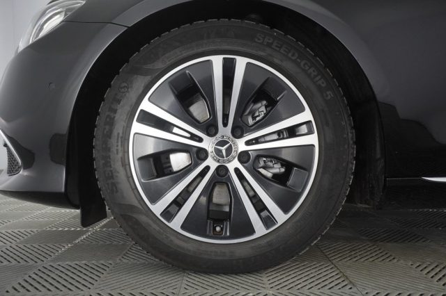 MERCEDES-BENZ CLA SSE E E 200D S.W. AUTO BUSINESS - foto 8