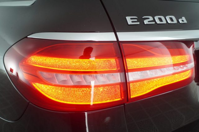 MERCEDES-BENZ CLA SSE E E 200D S.W. AUTO BUSINESS - foto 9