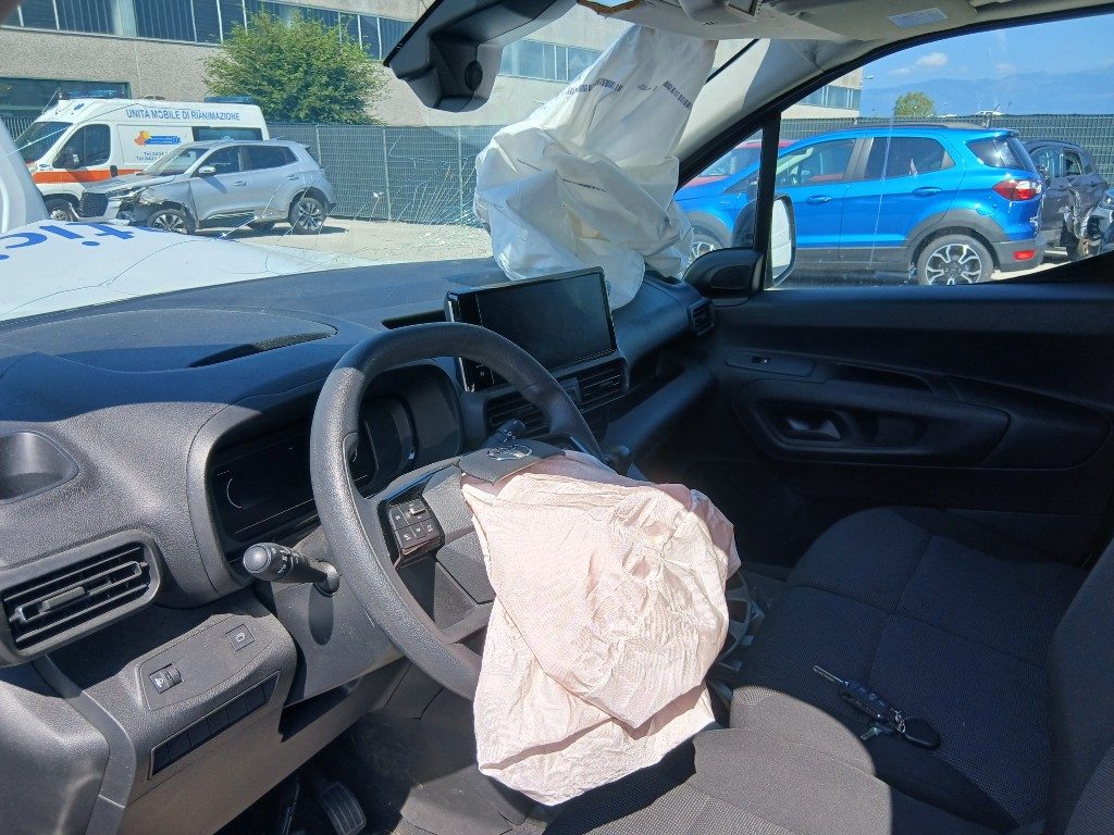 Immagine di TOYOTA Proace City 1.5D 100 CV S&S del 04/2025 km 17563