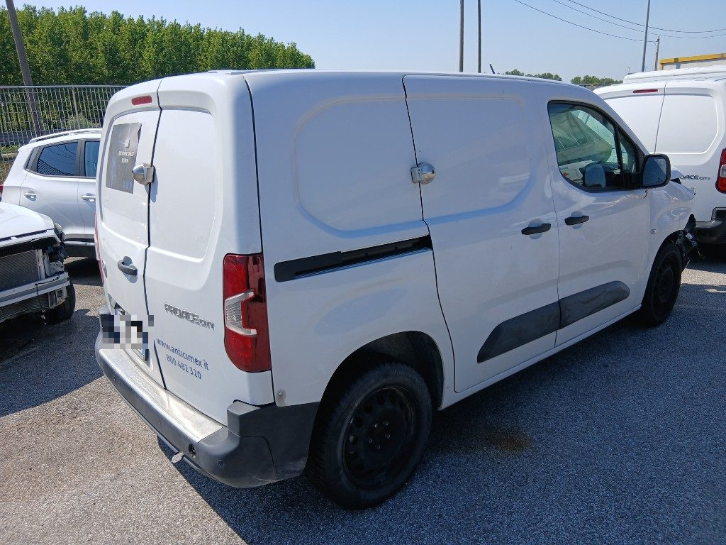 Immagine di TOYOTA Proace City 1.5D 100 CV S&S del 04/2025 km 17563