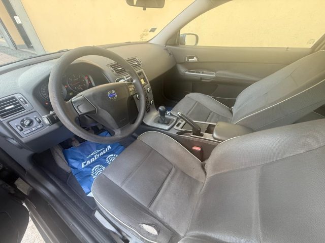 VOLVO C30 1.6 D KINETIC - foto 7