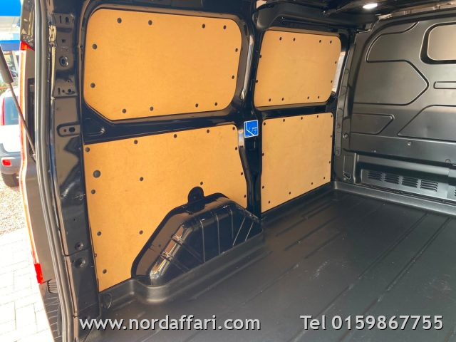 FORD Transit Custom - foto: 16