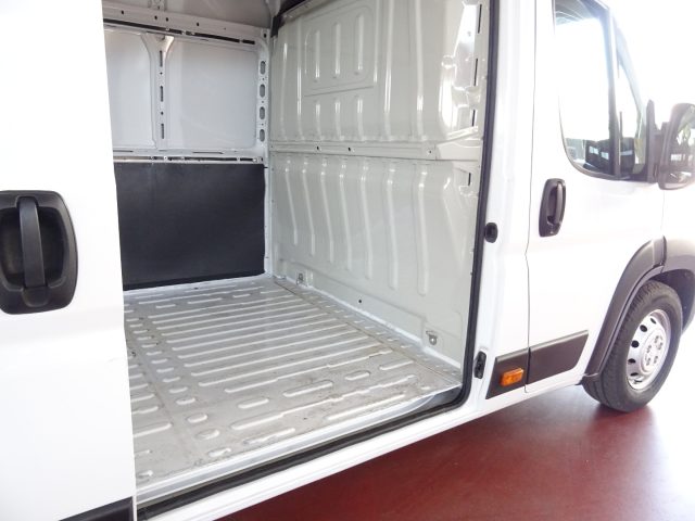 CITROEN JUMPER 35Q BLUEHDI140 S&S PL L4-TM FURG - foto 14