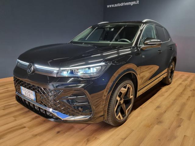 VOLKSWAGEN TIGUAN 2.0 TDI 150 CV DSG R-LINE - foto 25