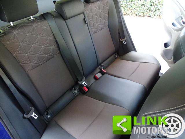 TOYOTA YARIS CROSS 1.5 HYBRID 92CV E-CVT AWD-I LOUN - foto 22