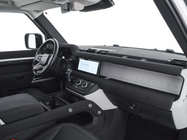 LAND ROVER DEFENDER 90 3.0D I6 200 CV AWD AUTO SE - foto 3