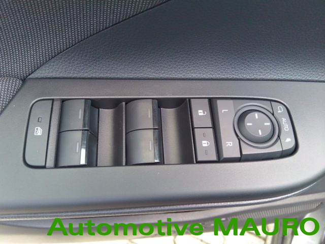 TOYOTA C-HR 1.8 HV ICON - foto 17