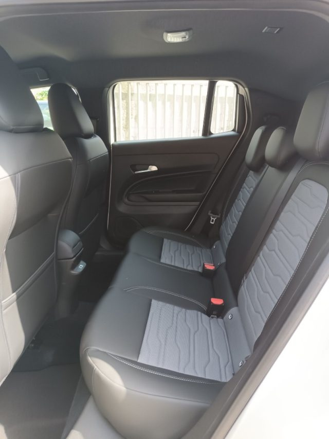 JEEP AVENGER 1200 MHEV UPLAND 4XE 145CV NAV I - foto 6