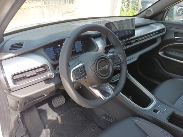 JEEP AVENGER 1200 MHEV UPLAND 4XE 145CV NAV I - foto 8
