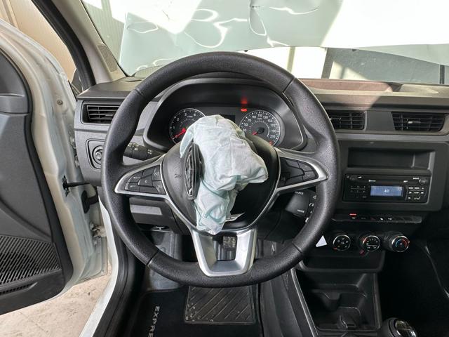 RENAULT EXPRESS 1.4 BLUE DCI 95CV VAN - foto 14