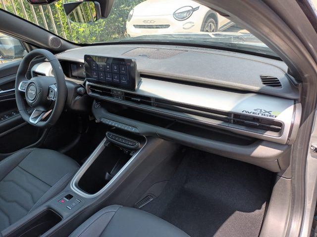 JEEP AVENGER 1200 MHEV UPLAND 4XE 145CV PELLE - foto 9