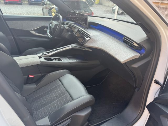 PEUGEOT 3008 HYBRID 136 E-DCS6 GT - foto 19