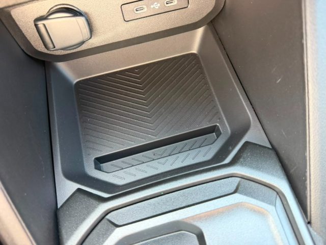 DACIA DUSTER HYBRID 155 CV EXTREME - foto 14