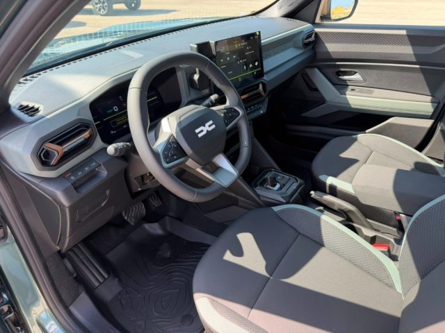 DACIA DUSTER HYBRID 155 CV EXTREME - foto 12
