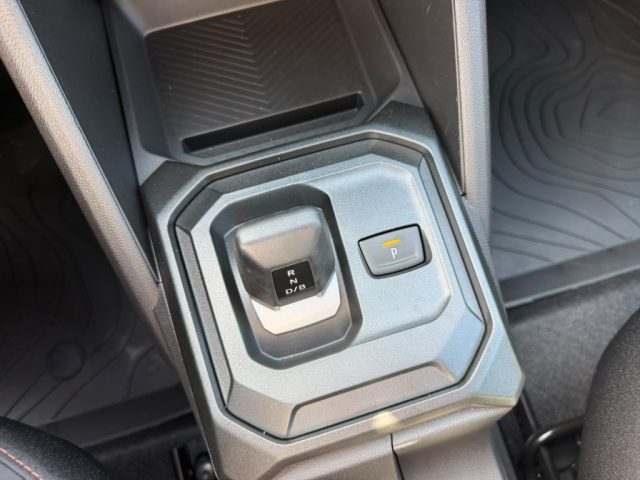 DACIA DUSTER HYBRID 155 CV EXTREME - foto 17