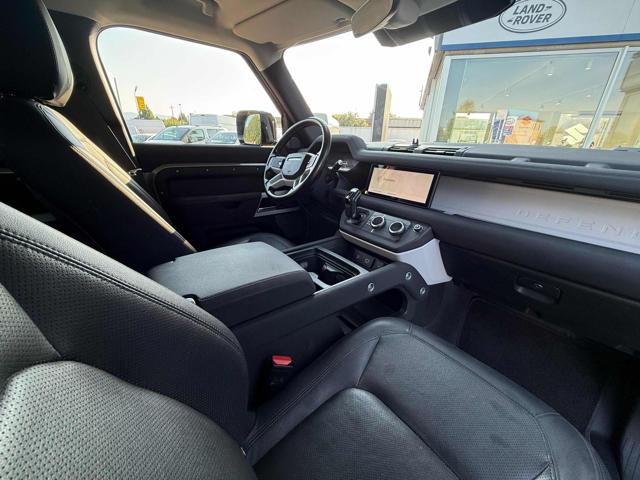 LAND ROVER DEFENDER 110 3.0D I6 250 CV AWD AUTO SE - foto 13