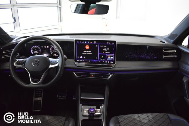 VOLKSWAGEN TIGUAN 2.0 TDI 150 CV DSG R-LINE - foto 10
