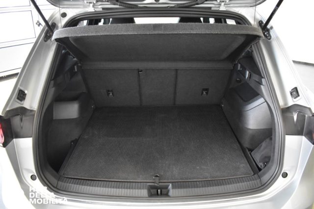 VOLKSWAGEN TIGUAN 2.0 TDI 150 CV DSG R-LINE - foto 31
