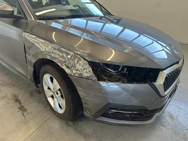 SKODA OCTAVIA 2.0 TDI EVO SCR DSG WAGON EXECUT - foto 9