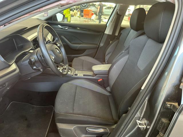 SKODA OCTAVIA 2.0 TDI EVO SCR DSG WAGON EXECUT - foto 12