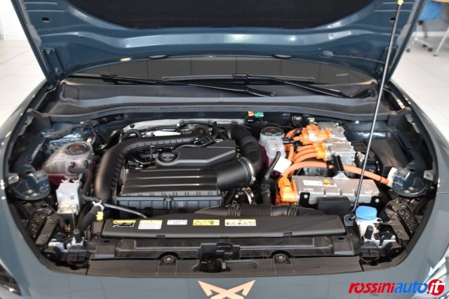 CUPRA LEON SPORTSTOURER 1.5 E-HYBRID 204 CV - foto 17
