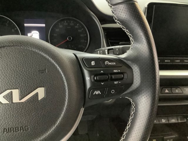 KIA STONIC 1.0 T-GDI 100 CV MHEV MT BLACK E - foto 21