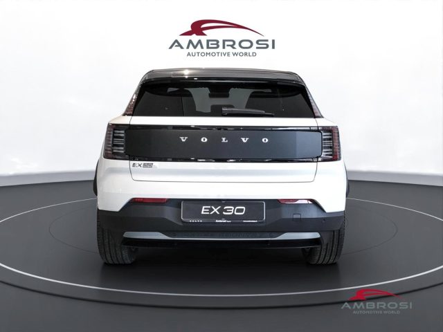 VOLVO EX30 CROSS COUNTRY P5 LONG RANGE ELEC - foto 7
