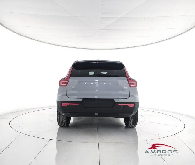 VOLVO XC40 B3 MILD HYBRID BENZINA PLUS DARK - foto 6