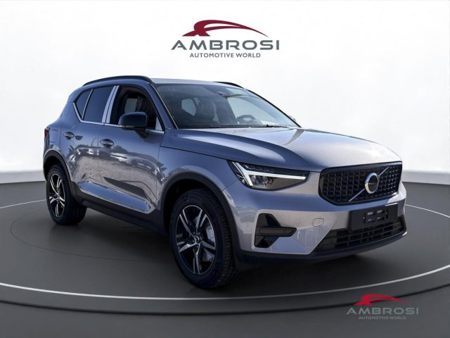 VOLVO XC40 B3 MILD HYBRID BENZINA PLUS DARK - foto 2