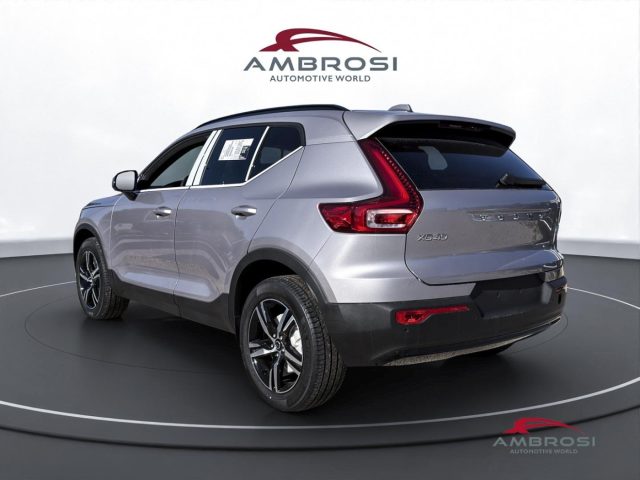VOLVO XC40 B3 MILD HYBRID BENZINA PLUS DARK - foto 4