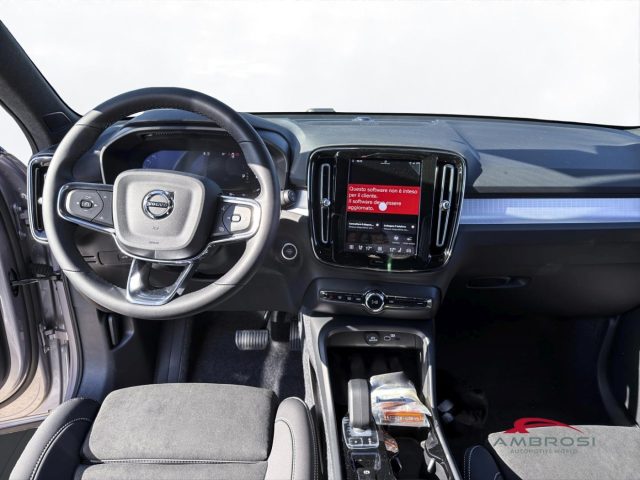 VOLVO XC40 B3 MILD HYBRID BENZINA PLUS DARK - foto 13