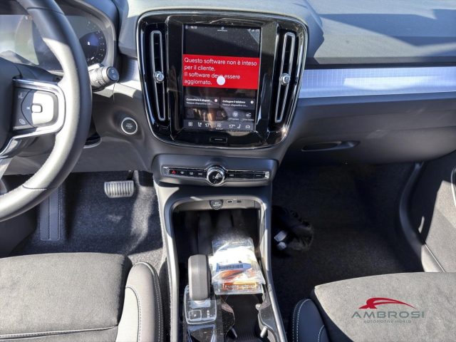 VOLVO XC40 B3 MILD HYBRID BENZINA PLUS DARK - foto 14