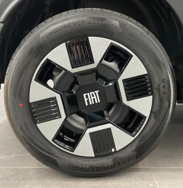 FIAT GRANDE PANDA 1.2 100 CV ICON PACK TECH KM0 MY - foto 16