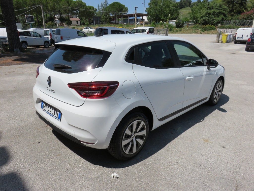 RENAULT Clio