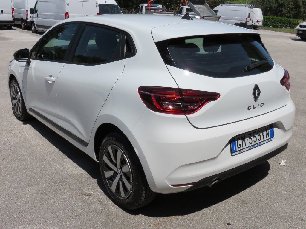 RENAULT Clio
