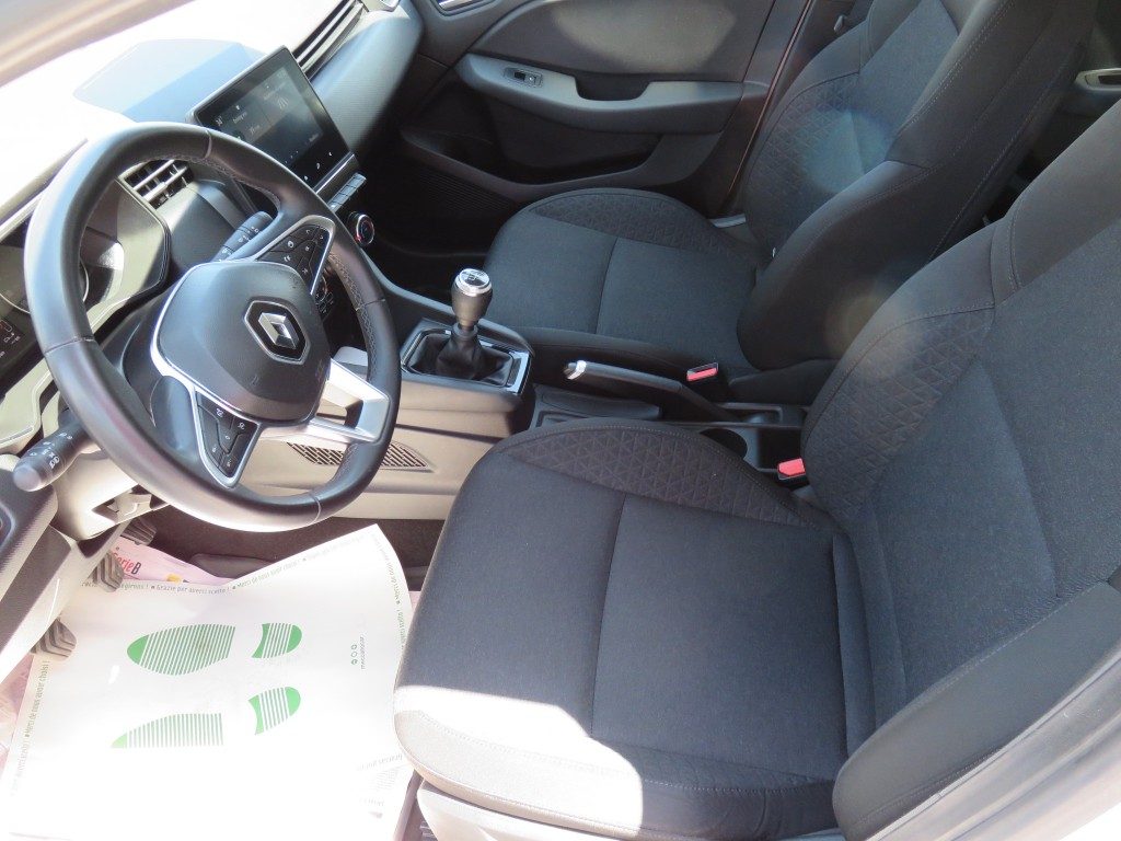RENAULT Clio