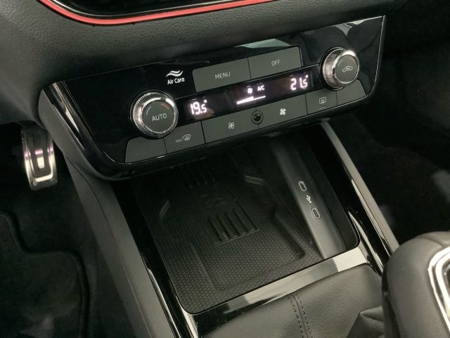 SKODA KAMIQ 1.0 TSI 115 CV DSG MONTE CARLO - foto 24