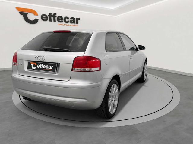 AUDI A3 1.9 TDI S-LINE - foto 6